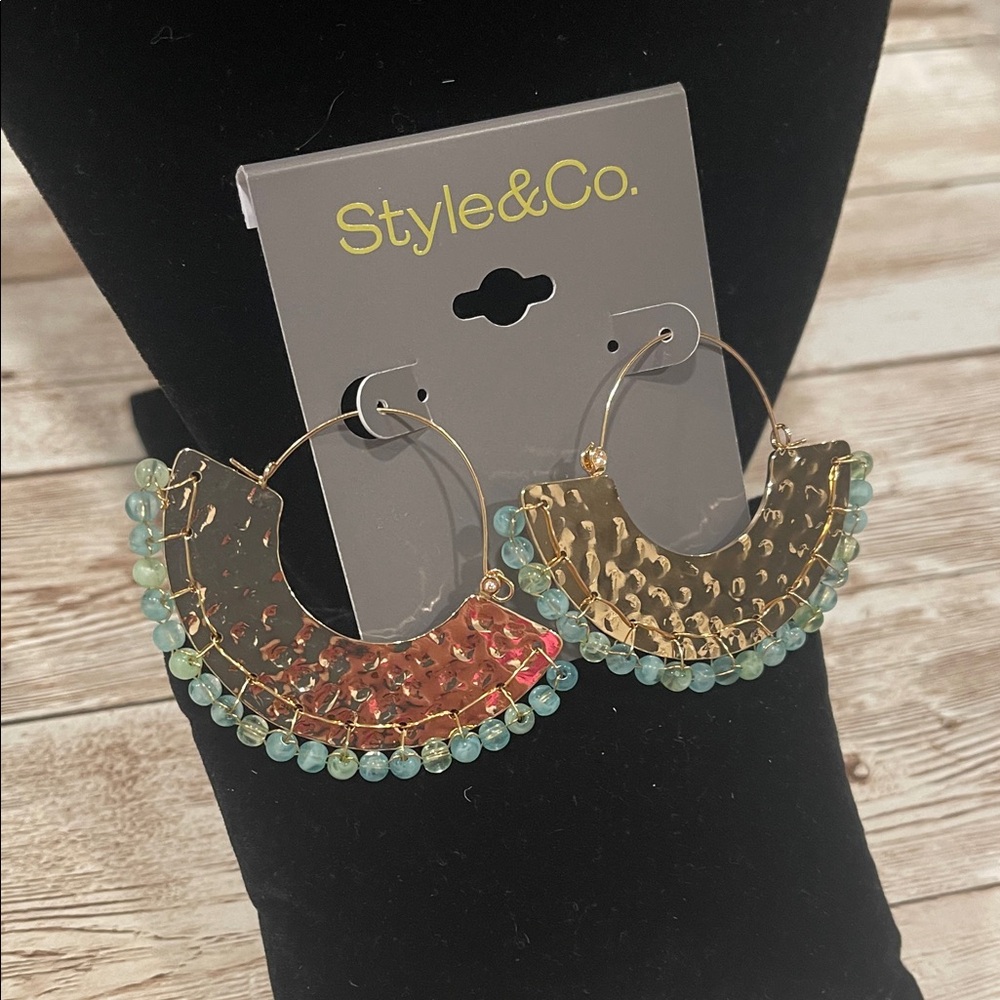 Style & Co. Hammered Gold Earrings with‎ Aqua Beads NWT $30 - Picture 2 of 4